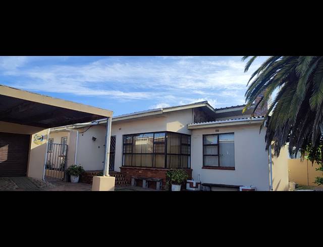 3 bed property to rent in FAIRFIELD ESTATE